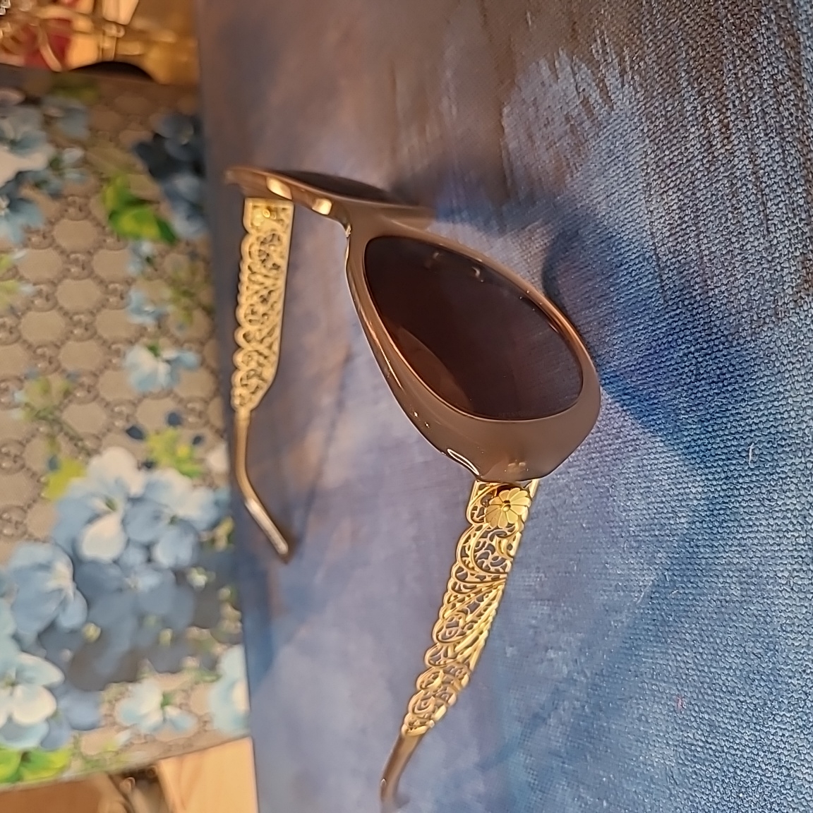 Dolce & Gabana Sunglasses W Gold Laced Flower Frame Excellent Italy Made